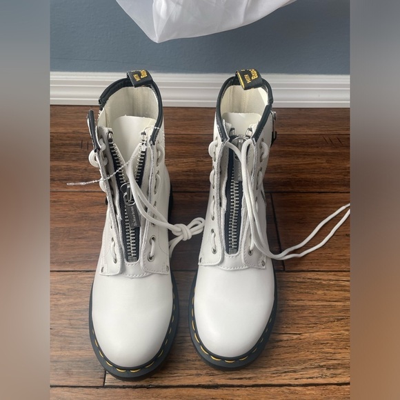 White doc marten boots lace boots twin zipper Dr marten combat boots fall boots - Picture 3 of 9